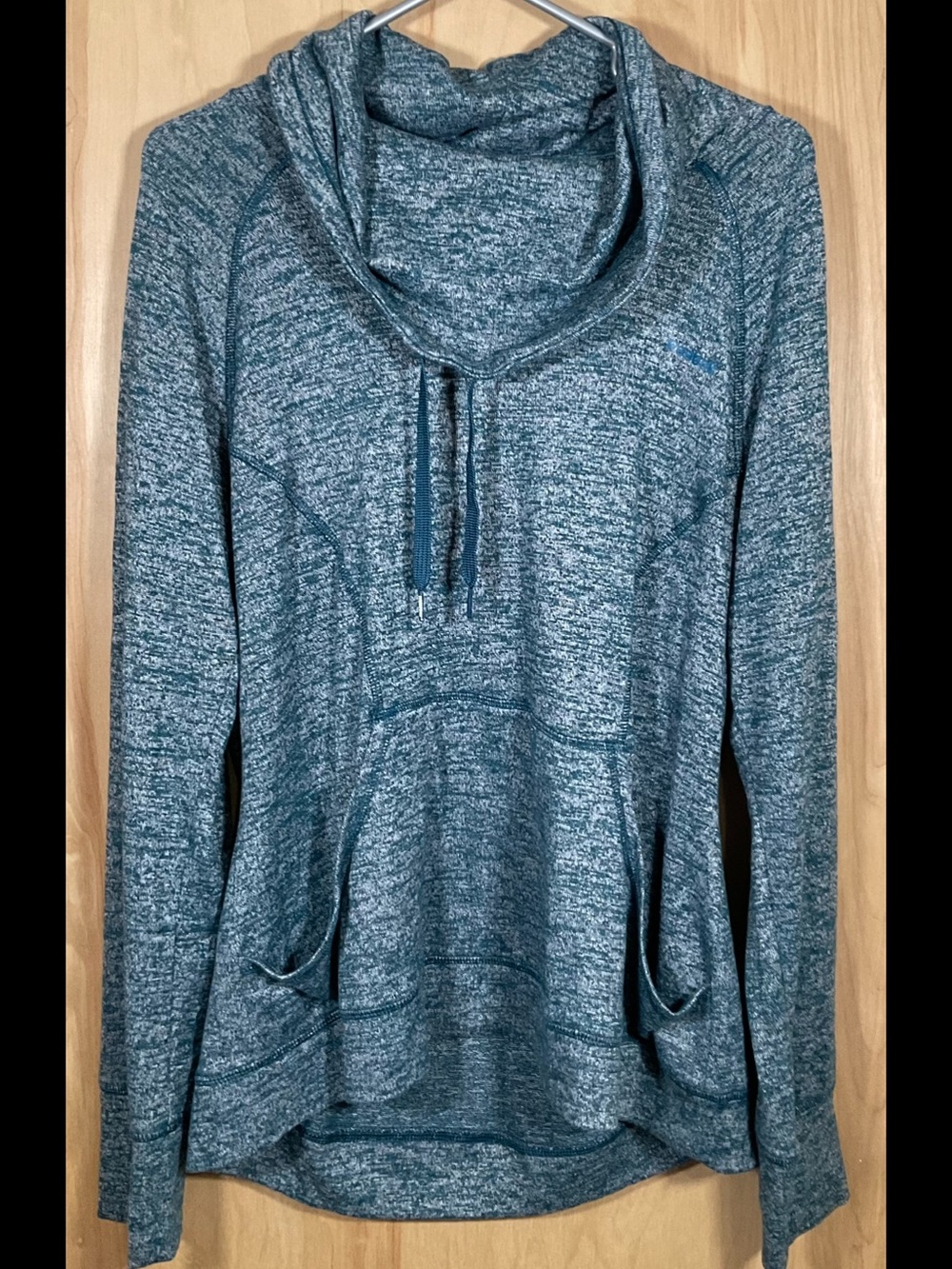Reebok Play Warm Cowl Neck Sweatshirt - EUC